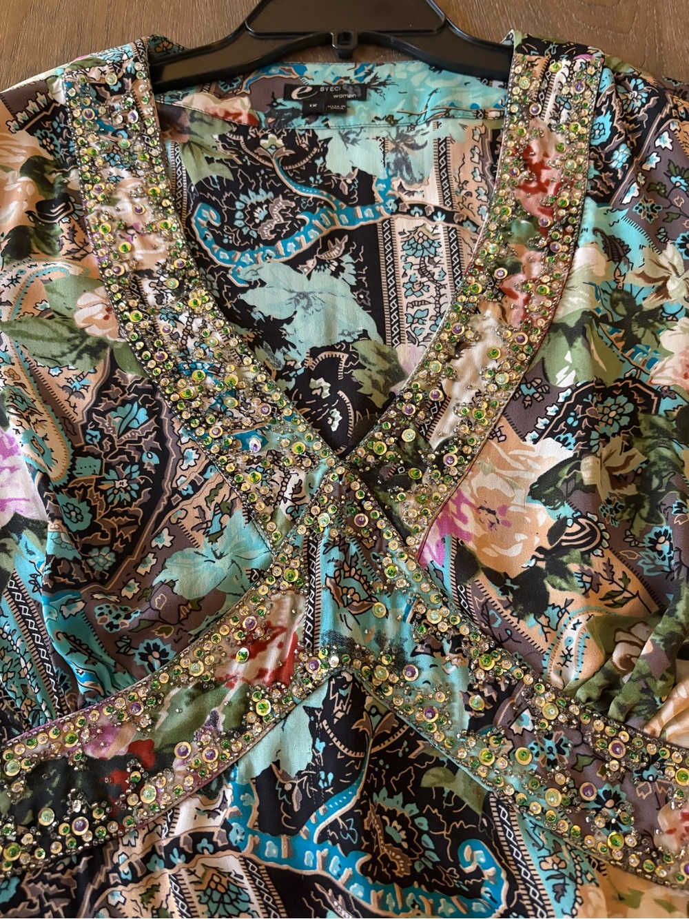 ECI Woman Teal, Black & Pink Floral Print Silk Top - Picture 9 of 16